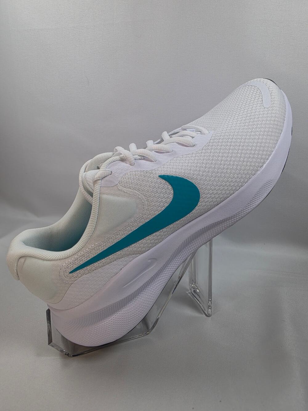 Nike White Blue Men’s 9.5 BNWB FB2207‑103 Lightweight Lifestyle Trainer